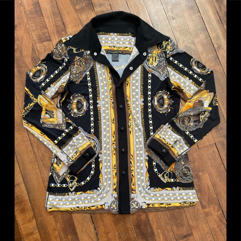 EvoVorro button down shirt